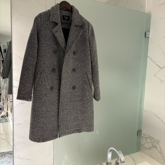 coat - Picture 3 of 4